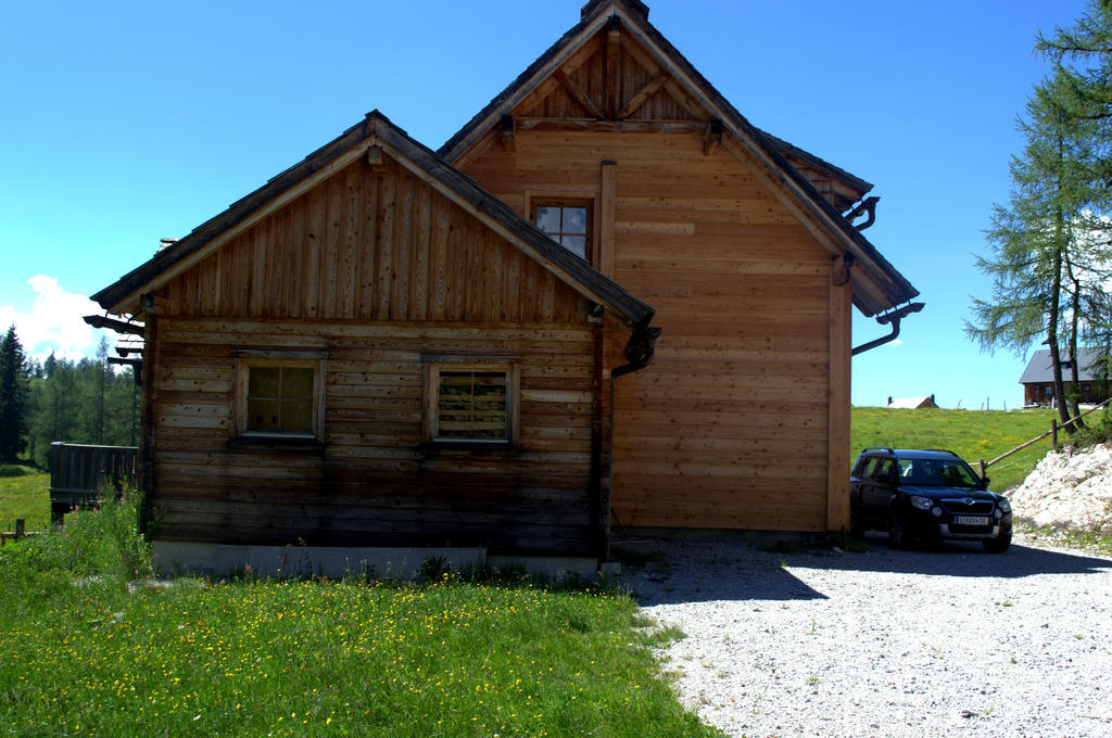 Laerchenhuette Apartman Tauplitzalm Szoba fotó