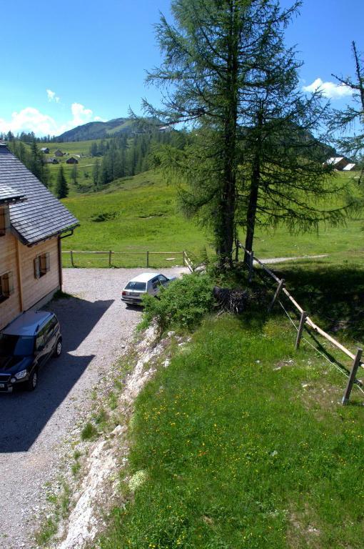 Laerchenhuette Apartman Tauplitzalm Szoba fotó